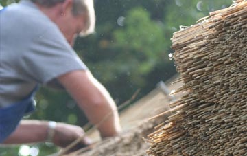 professional Gillow Heath thatchers